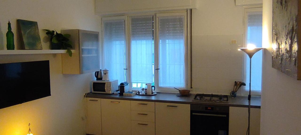 Apartment Melaverdeflat Porta Venezia-dateo Metro 4